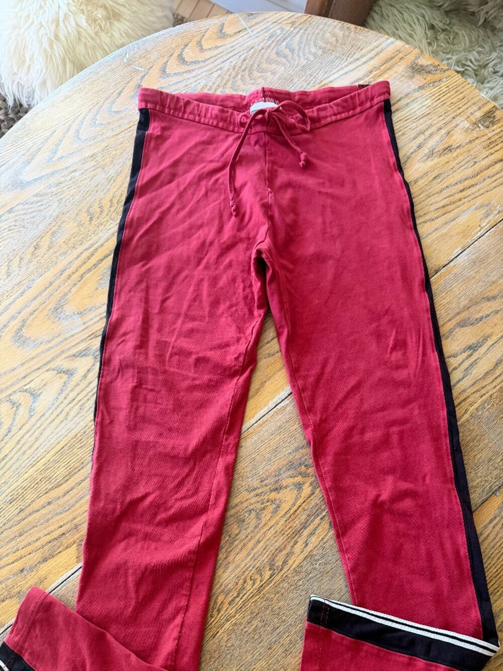 HARDTAIL earthy red athletic stretch pant w/drawstring waist/L (runs small)